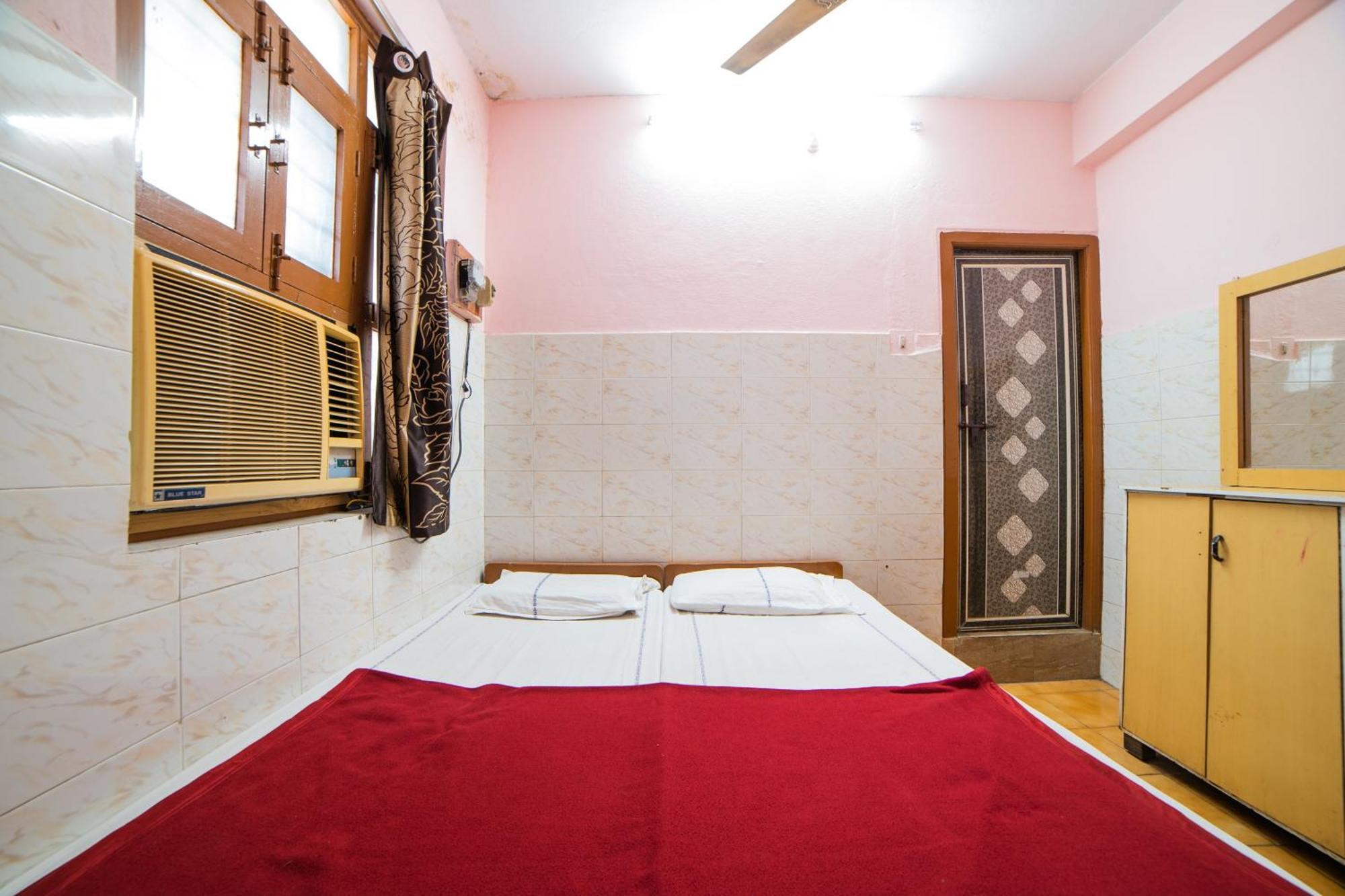 Hotel O Sree Radha Lodge Near Snow World Secundurabad Exteriér fotografie